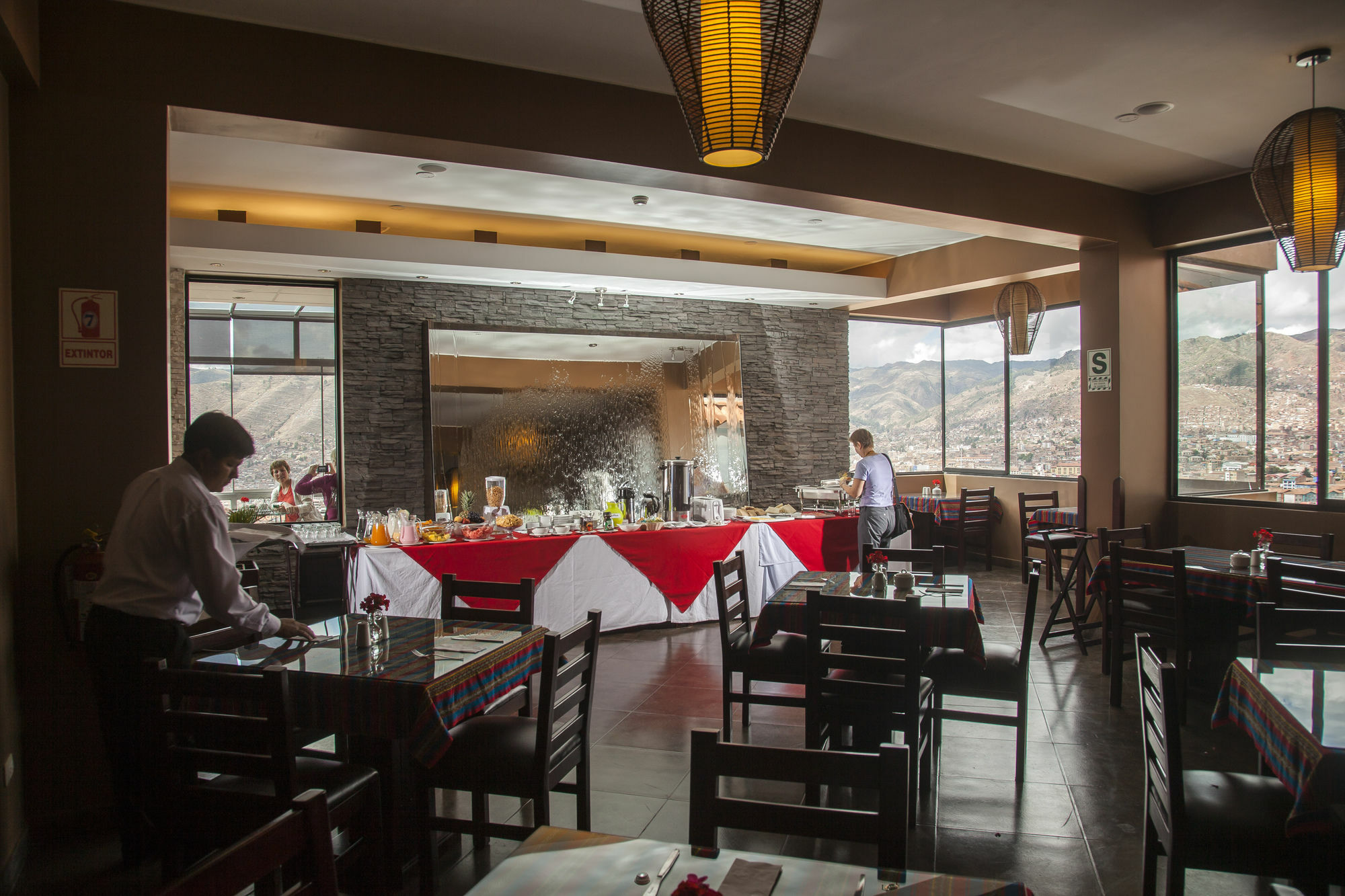 Отель Wyndham Cusco Saqsayhuaman Экстерьер фото